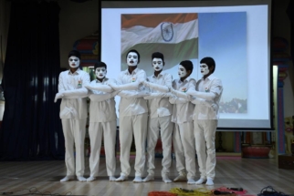 Mother and motherland are greater than heaven - Mime Show