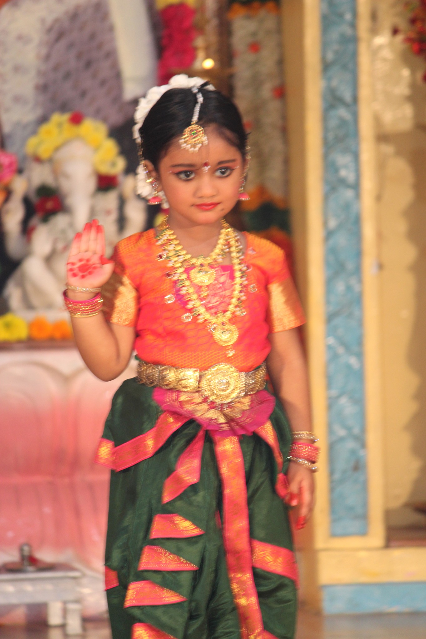 Bharathanatyam - #95thbirthday - Sri Sathya Sai Institute of Educare